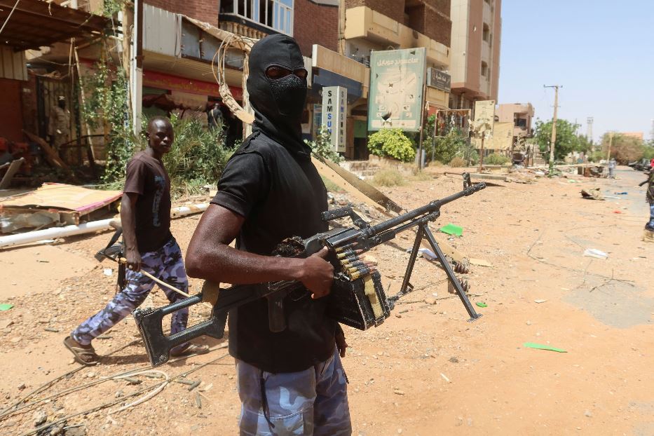 Miliziani a Omdurman, la città 'gemella' lungo il Nilo della capitale Khartum