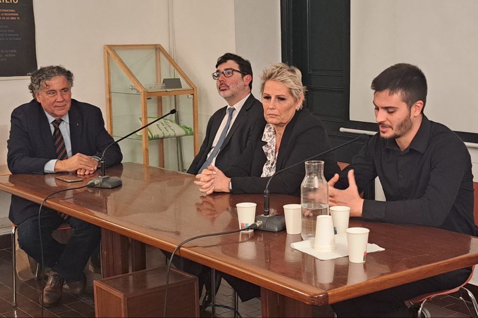 Roma, i familiari dei desaparecidos alla Fondazione Basso. Da sinistra: Jorge Ithurburu, Pedro Sondereguer, Marie-Noele Erize, Emiliano Rostagno
