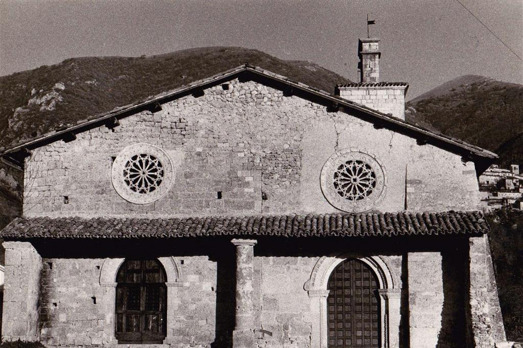 La chiesetta di San Salvatore prima del crollo