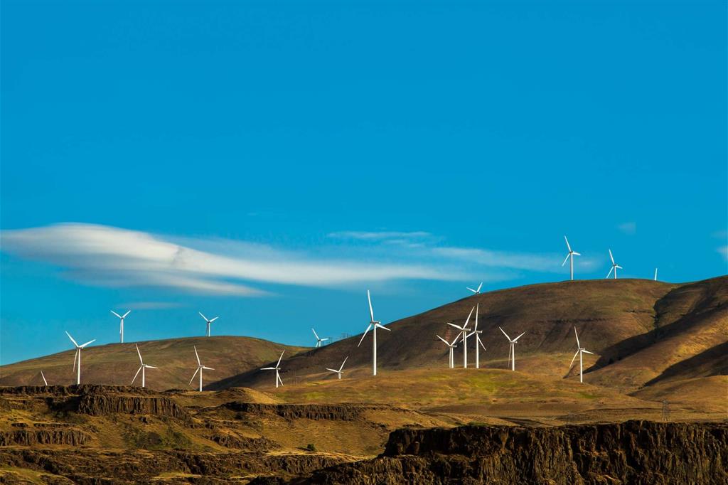 Pale eoliche lungo il Columbia Gorge (Renewables, Shella Sund via Flickr)