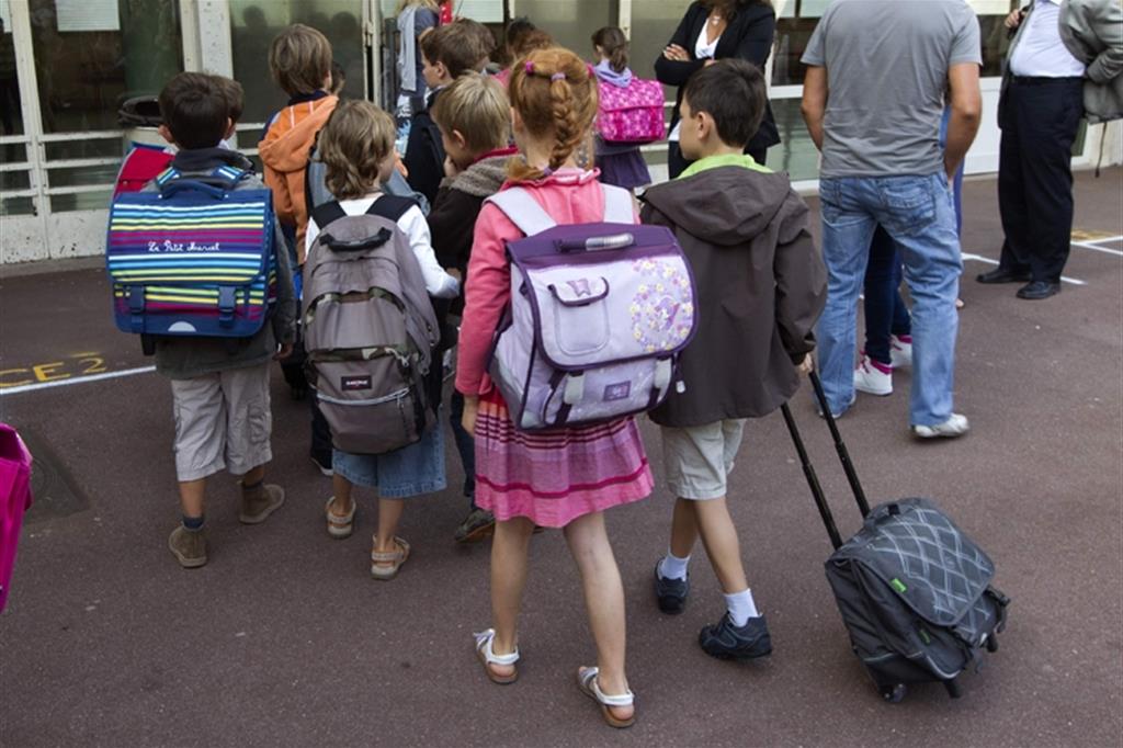 Parigi verso la stretta sulle scuole paritarie 