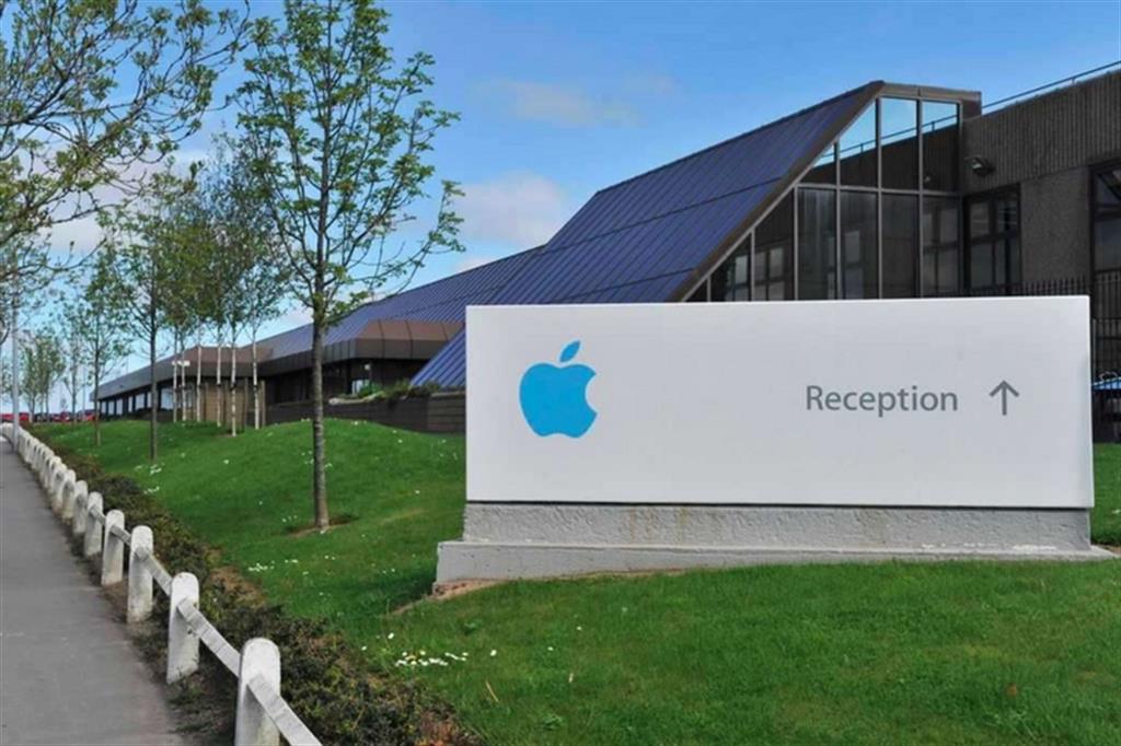 Ue: a Apple 13 miliardi di euro di multa