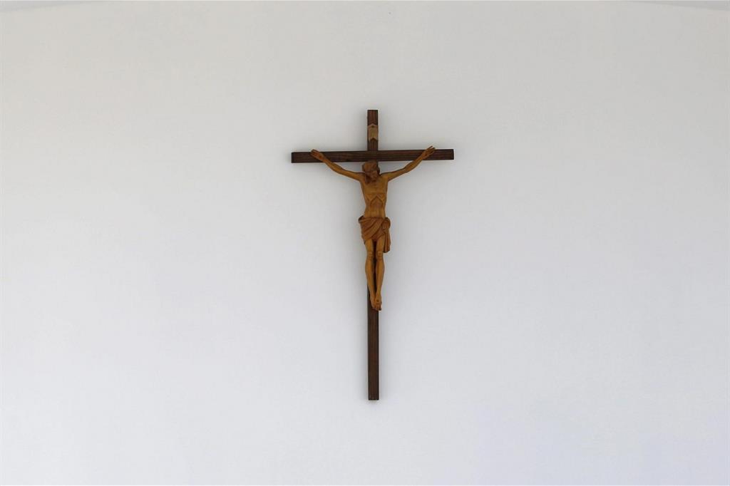 Il crocifisso sarà affisso nell'aula del Consiglio regionale della Regione Puglia
