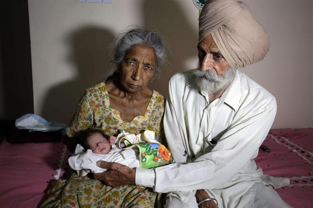 Provetta-choc, partorisce a 70 anni in India