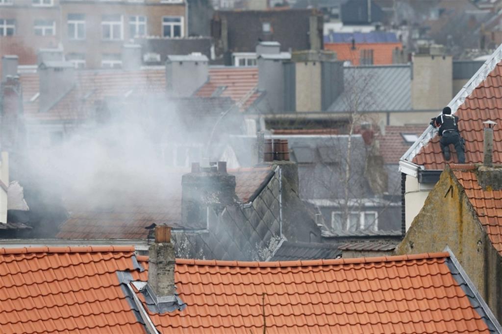 Blitz di Bruxelles, 2 fermati e 2 in fuga
