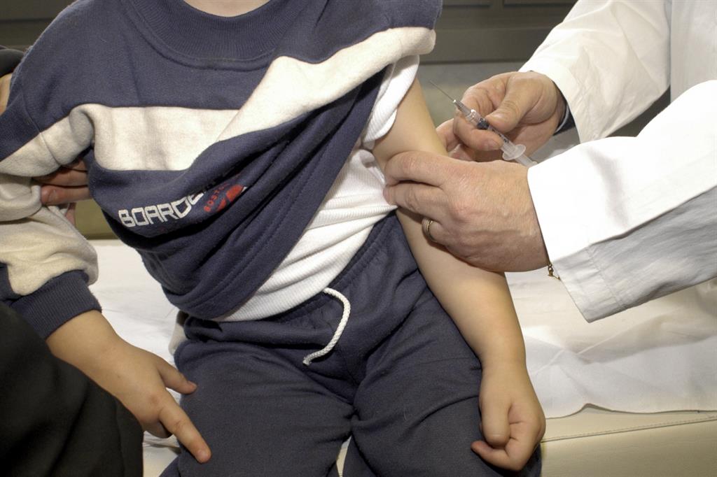 Meningite: una vaccinazione può salvare la vita (Fotogramma)