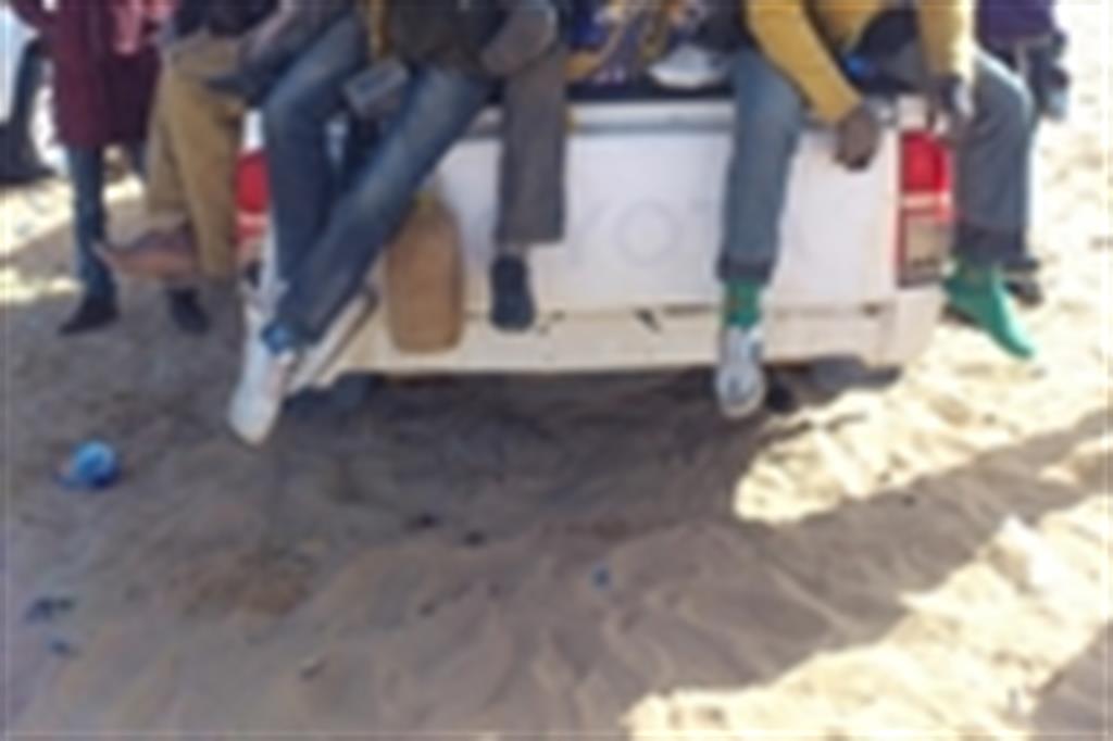 Migranti, 34 morti di sete nel deserto