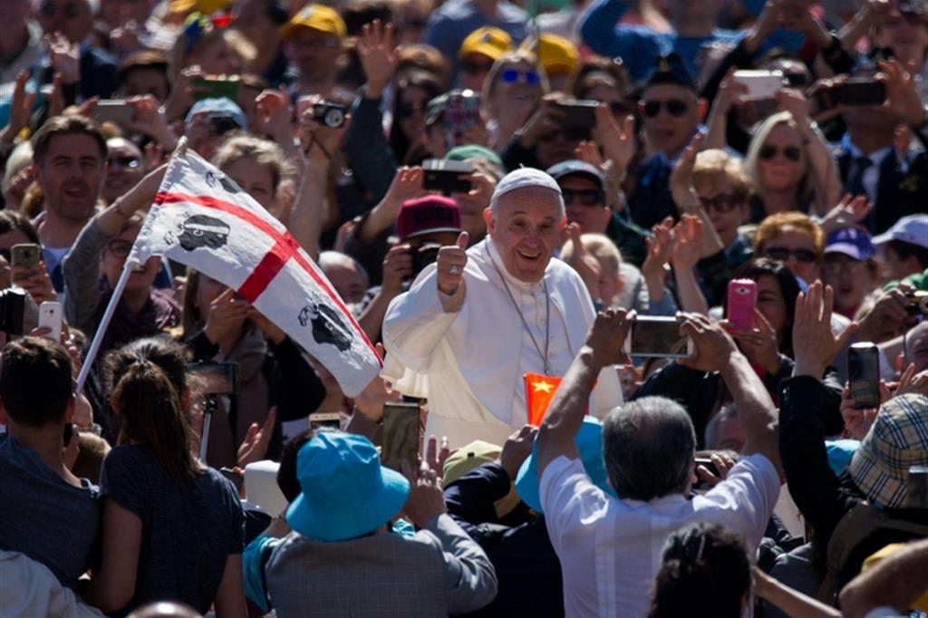 Il Papa: ignorare il povero è disprezzare Dio