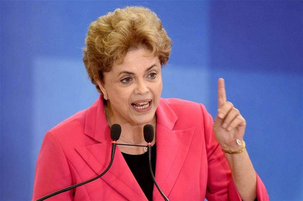 Brasile, sì Senato a impeachment Rousseff