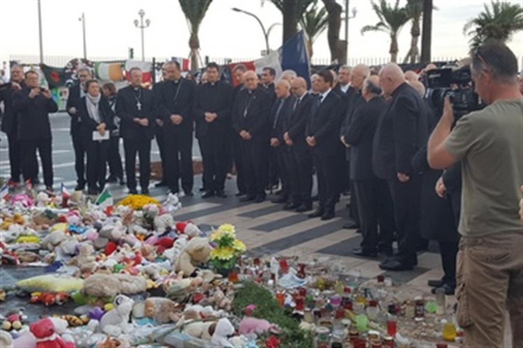 Vescovi d'Europa in preghiera per i morti di Nizza