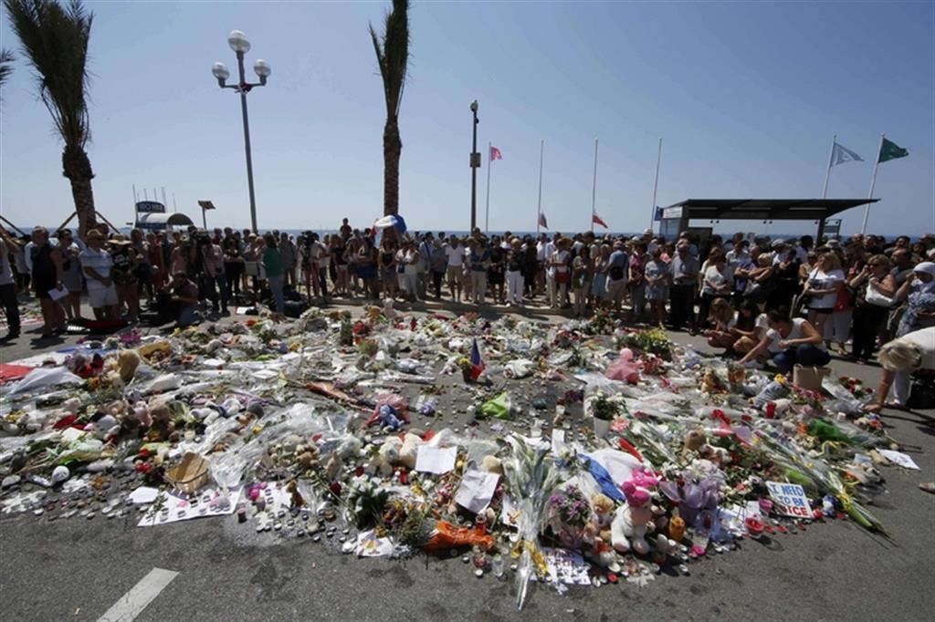 Nizza, la Farnesina: sei vittime italiane 
