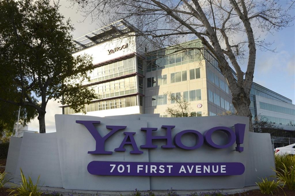 Addio Yahoo, venderà internet a Verizon 