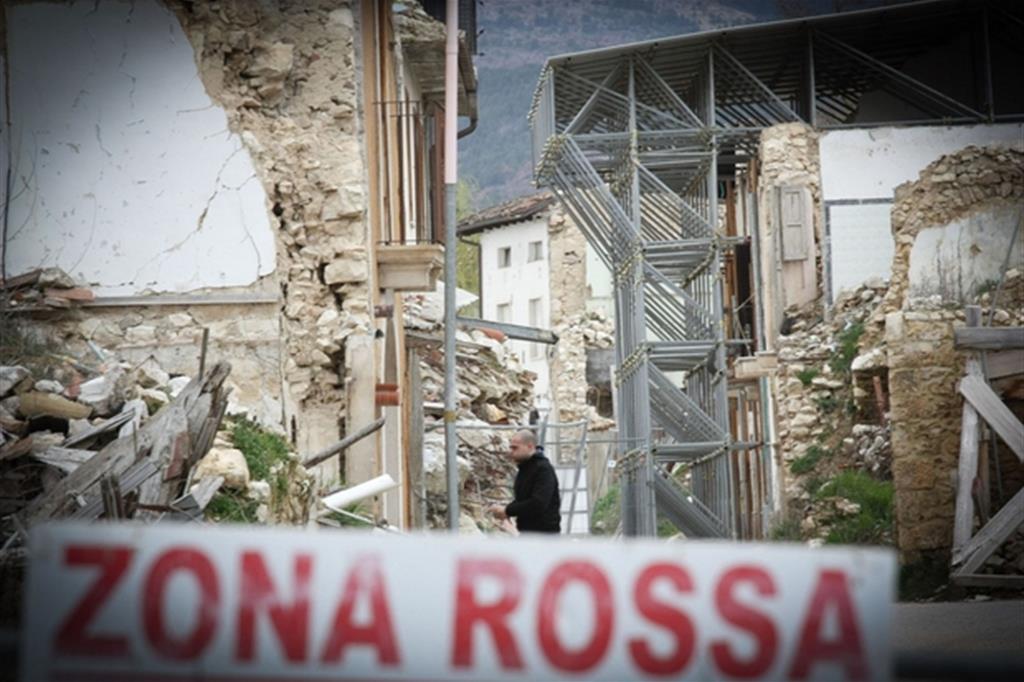 Onna, il paese vicino all'Aquila duramente colpito dal sisma del 2009