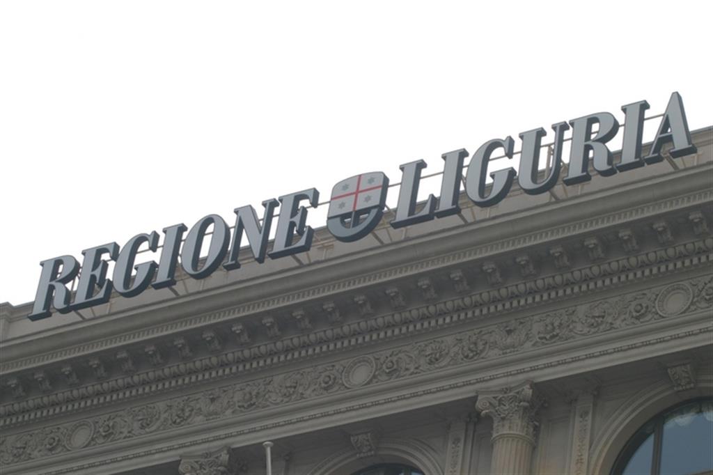Liguria, il crocifisso torna in Consiglio regionale