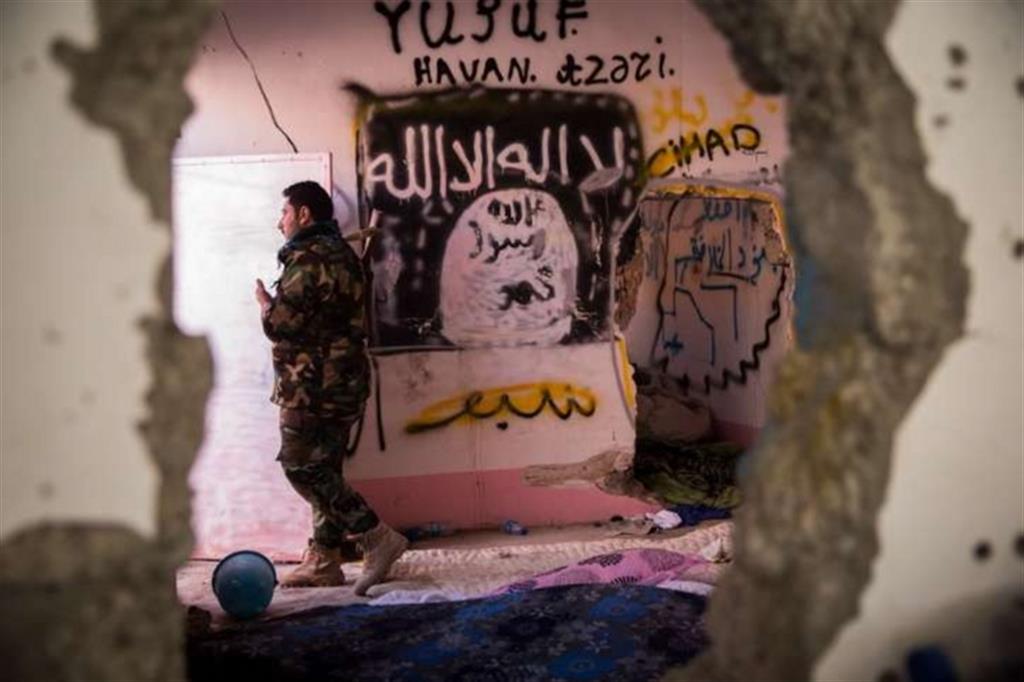 Siria, l'«altolà» ai curdi mette a rischio Ginevra 