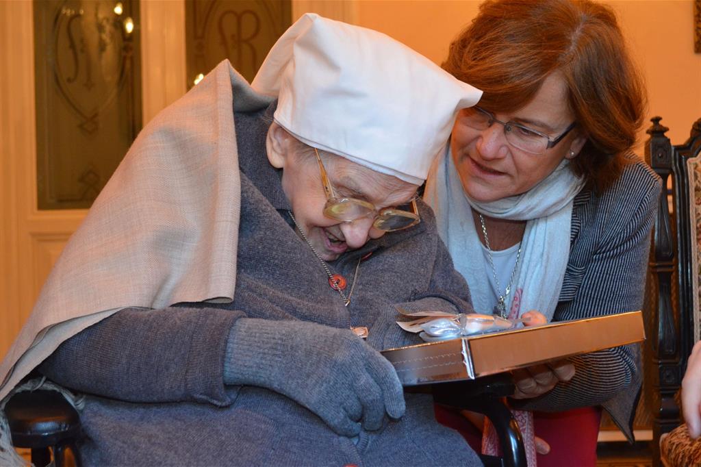 Madre Cecilia, delle religiose di Gesù-Maria, 114 anni, di cui 91 al servizio del Signore.