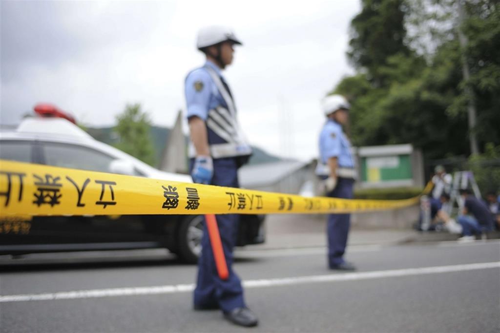 Giappone, strage in centro disabili: 19 morti 