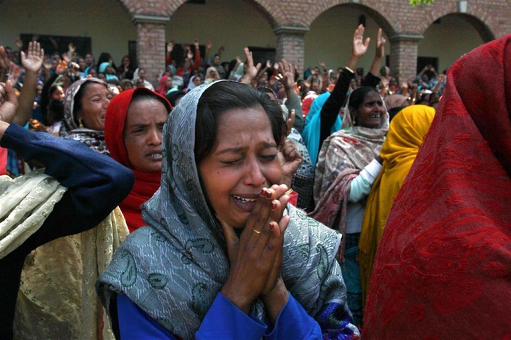 Cristiani in Pakistan, ucciso bimbo di due anni