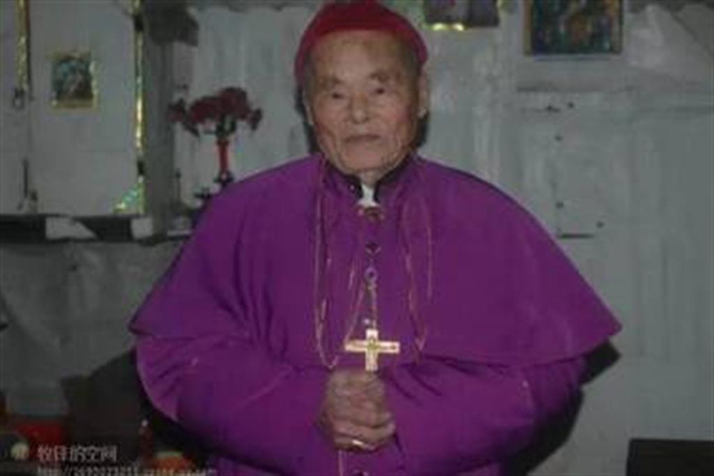 Cina: morto il vescovo Zeng, 30 anni in carcere