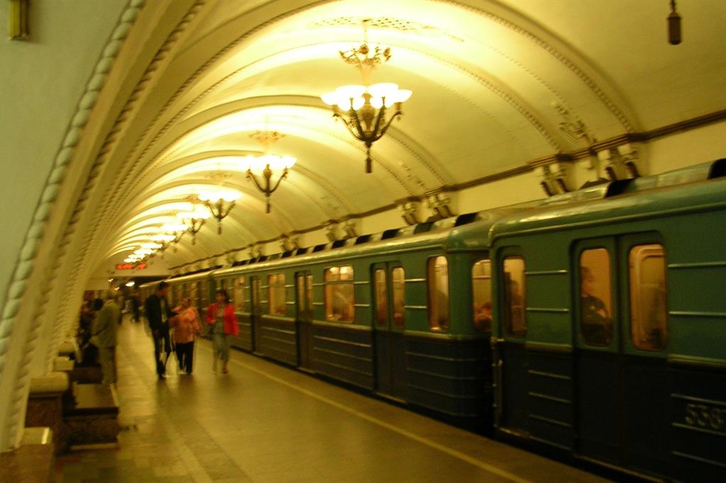 Mosca, rientra l'allarme bomba in tre stazioni della metropolitana
