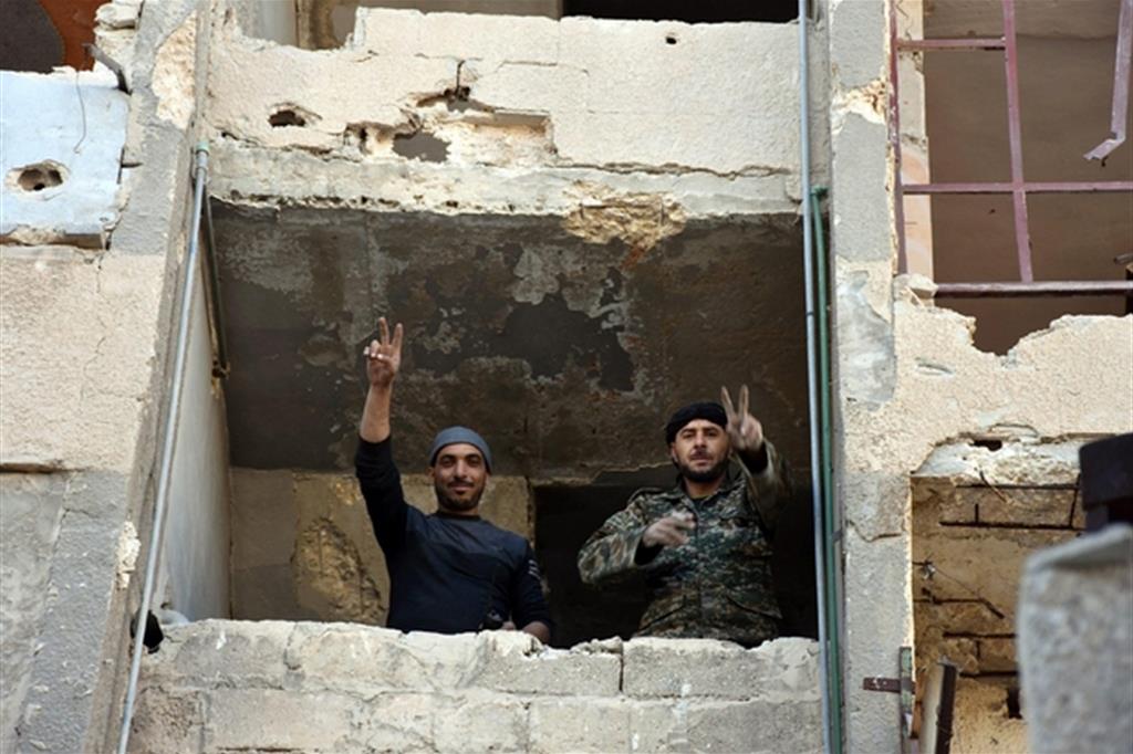 Ad Aleppo est l'offensiva finale. L'Onu: scomparse centinaia di persone