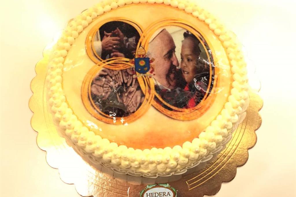 Ecco la torta per il compleanno del Papa