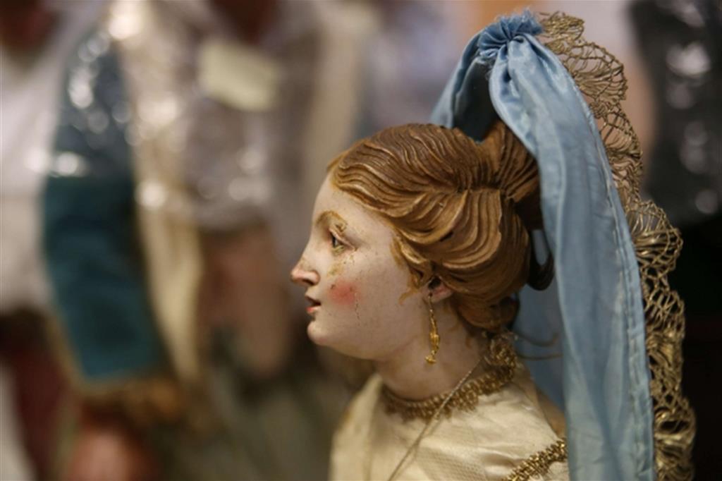 Dettaglio di una statua del presepe del Museo Luxoro, Genova (foto Molinari) - 
