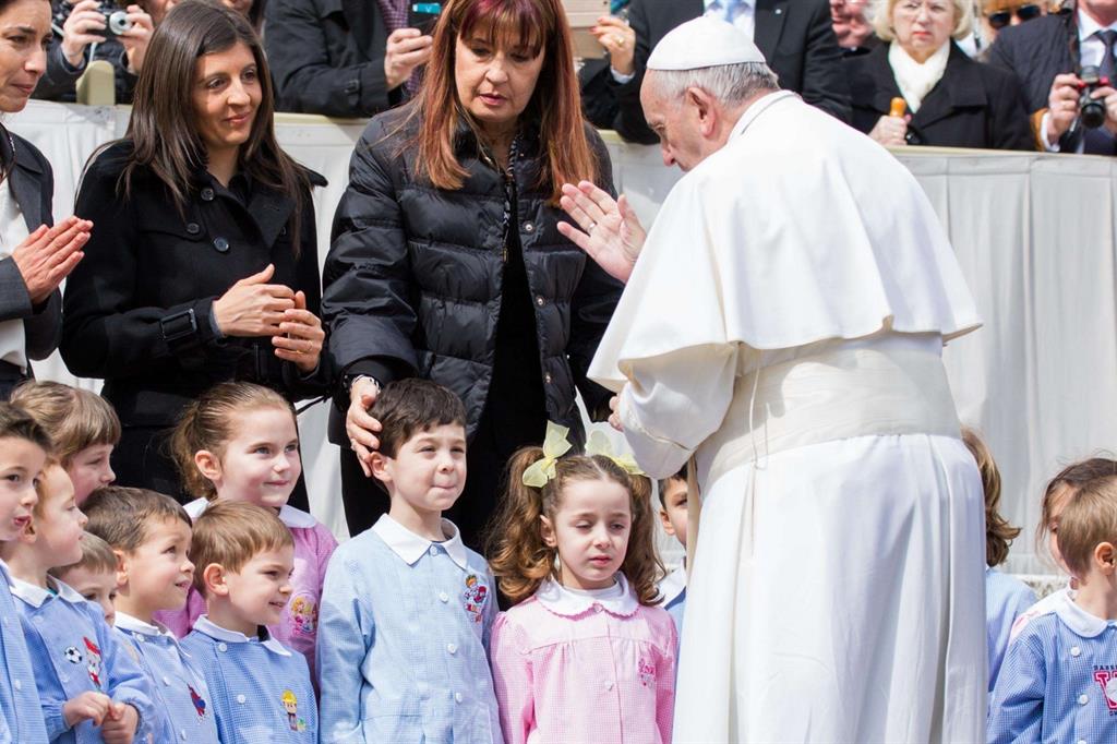 Papa Francesco: l’esilio dei migranti “perché tante porte e tanti cuori sono chiusi”