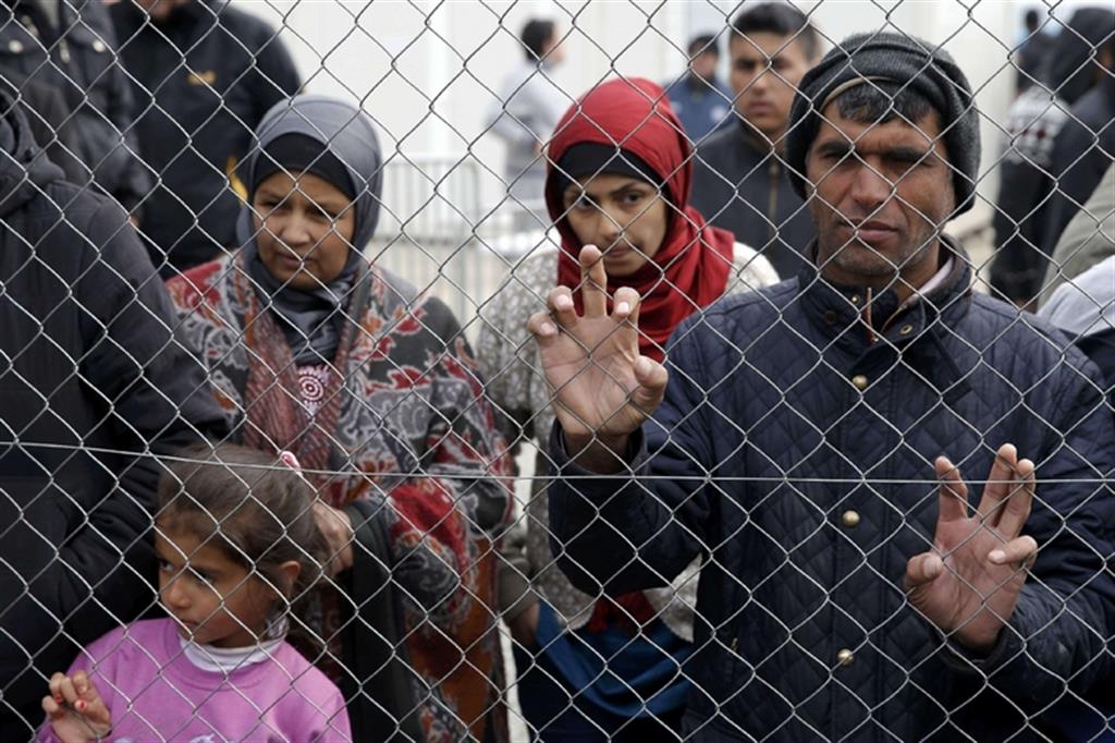 «Al di là dei muri», Cir chiede aiuti per rifugiati 