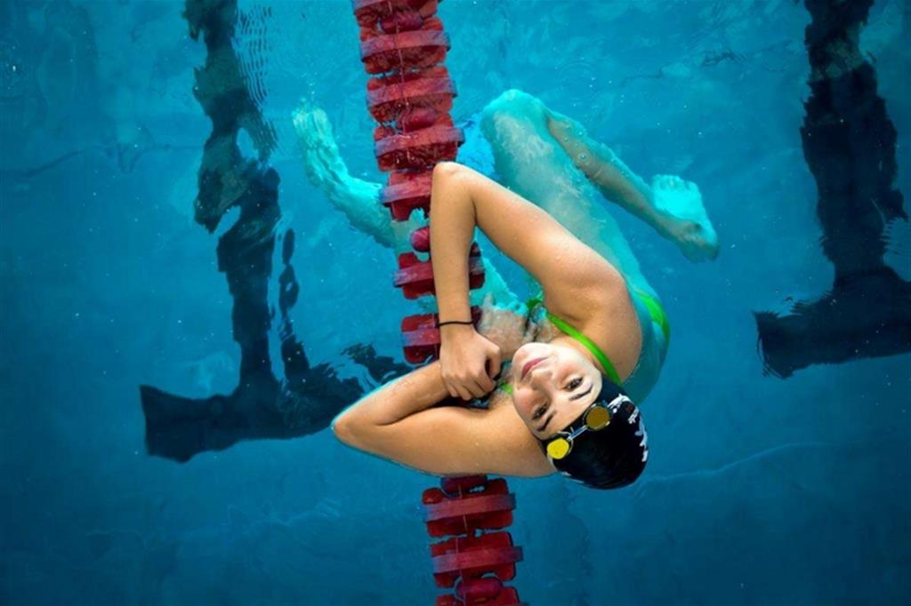 Sogna le Olimpiadi: è la nuotatrice siriana che ha salvato la vita a 20 profughi 