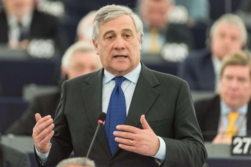 Parlamento europeo, ballottaggio Tajani-Pittella