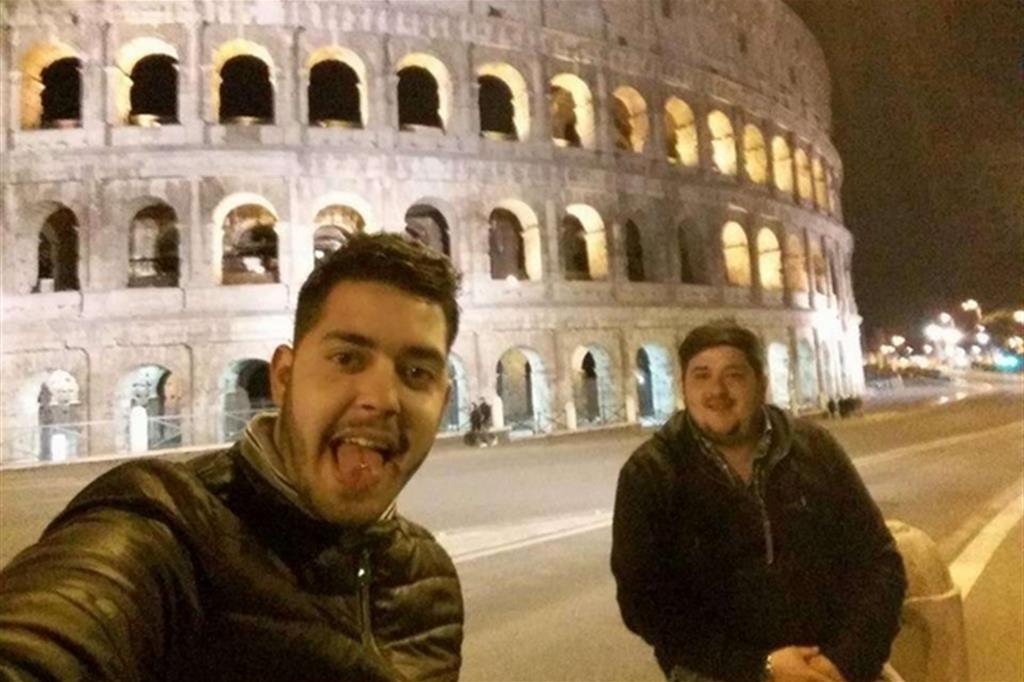 Mario Castagnacci, di 27 anni, e Paolo Palmisani, 20 anni, in una foto tratta dal pagina facebook "La città di Alatri"