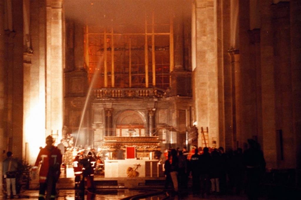 Vent'anni fa l'incendio del Duomo di Torino