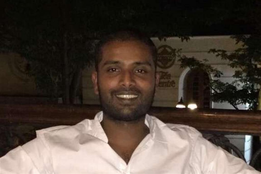 Suresh, 31 anni, è arrivato in Italia dallo Sri Lanka quando ne aveva 9