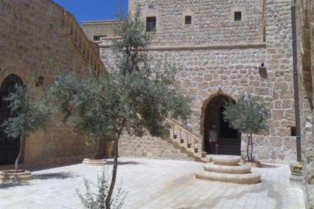 Un angolo del complesso monastico di Mor Gabriel nel sud-est della Turchia (foto dal sito del monastero www.morgabriel.org)