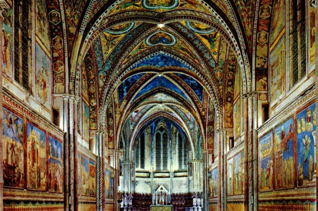 L'interno della Basilica di San Francesco, ad Assisi, dove si svolgerà l'opera lirica Salomé