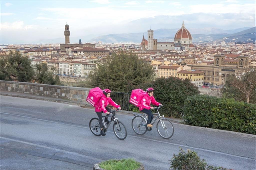 Consegne a domicilio per due "rider" di Foodora a Firenze