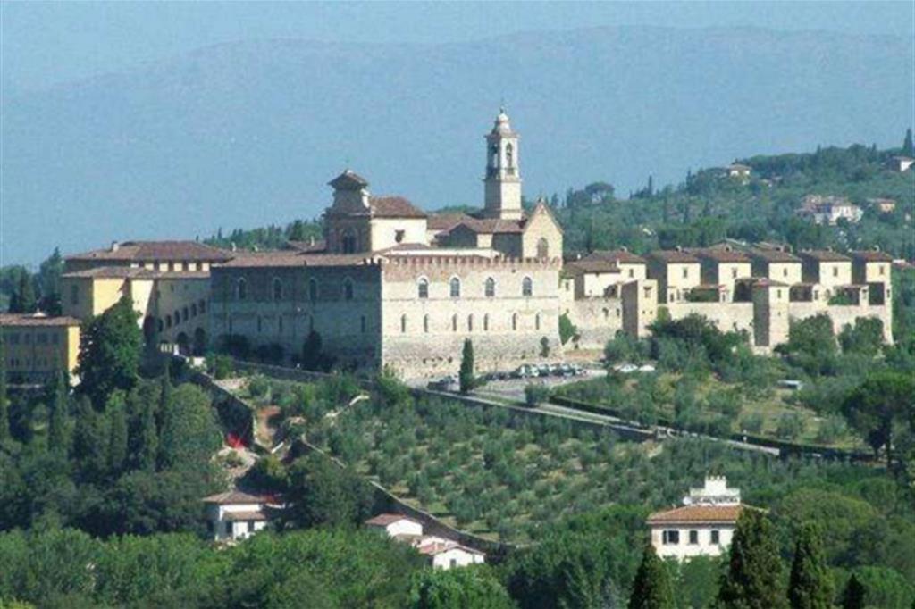 Inizia la “nuova vita” della Certosa del Galluzzo: dopo la partenza dei padri Cistercensi, la Certosa del Galluzzo è stato affidato alla Comunità di San Leolino, affinché questo gioiello di arte e bellezza possa continuare ad essere anche luogo di spiritualità. - 