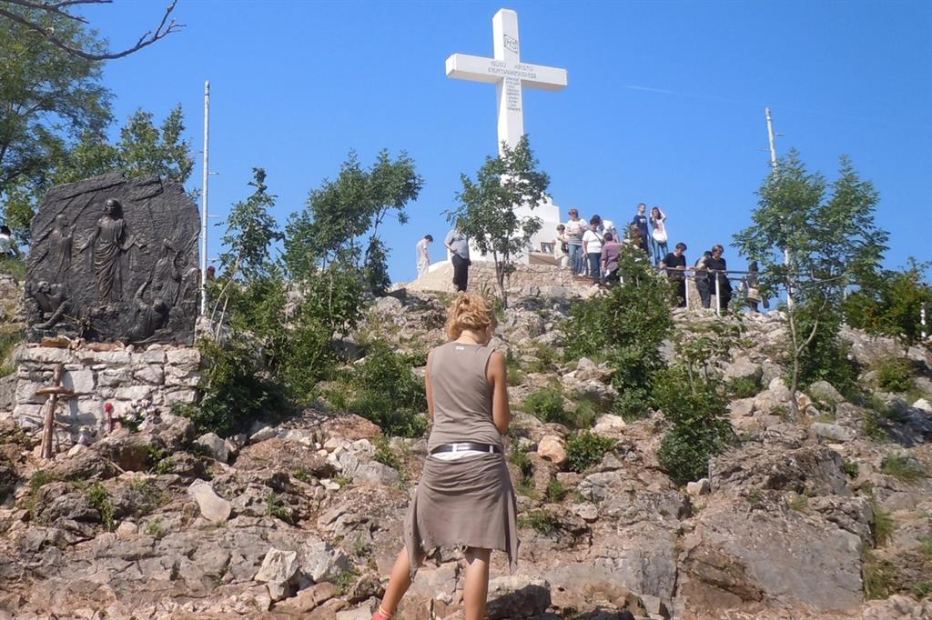 Il Krizevac, il monte della Croce a Medjugorje, in Bosnia (Ansa)