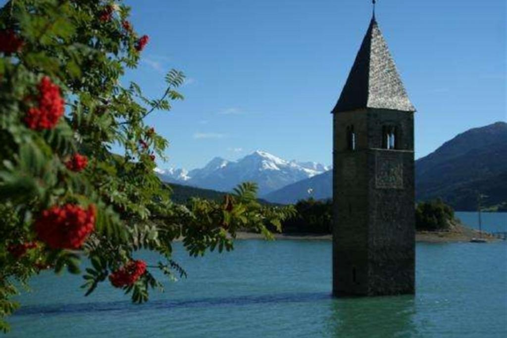 Lago di Resia, Malles, Alto Adige - 
