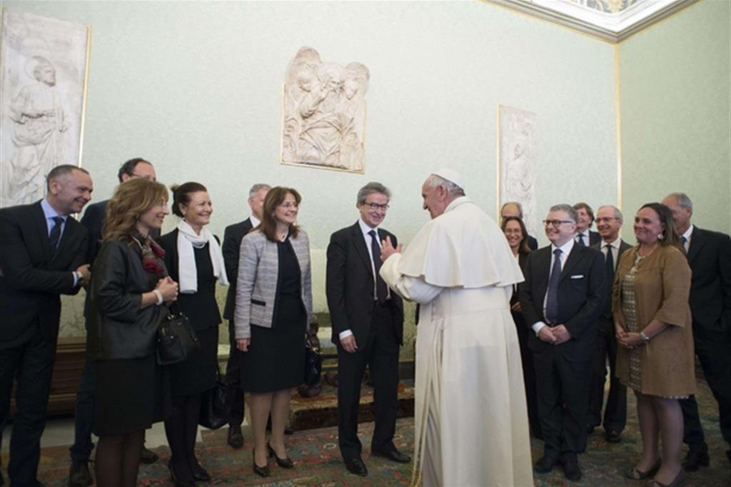 Papa Francesco ha ricevuto in udienza il Comitato Nazionale per la Biosicurezza e Scienze della Vita (Osservatore Romano)