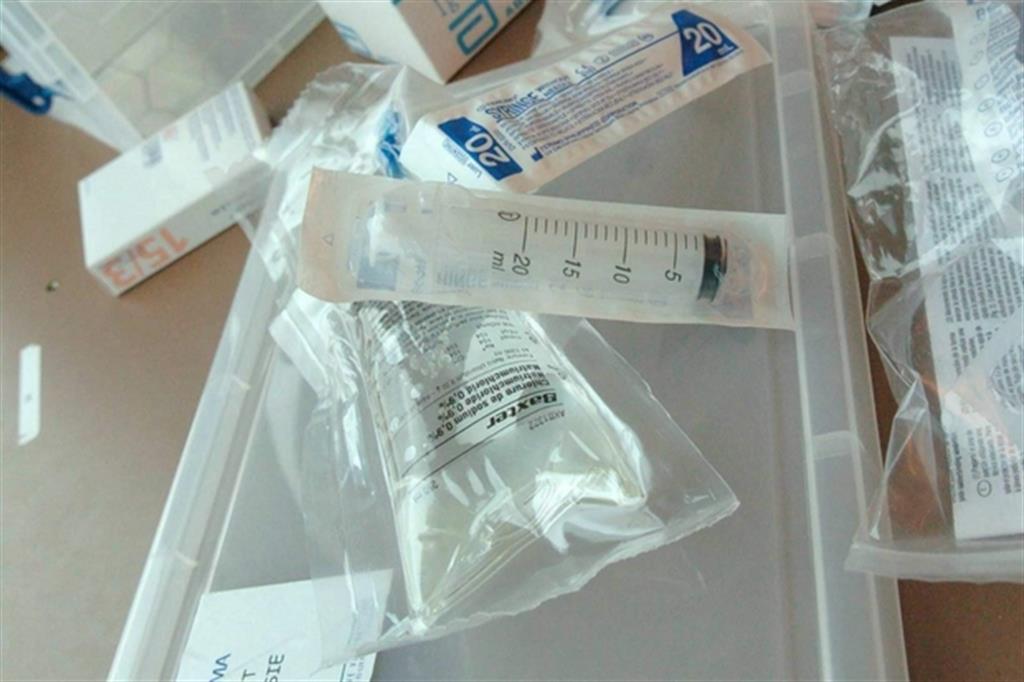 Kit per l'eutanasia utilizzato in Belgio (Ansa)
