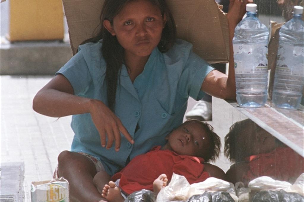 Caritas: in Venezuela il 52% della popolazione in povertà estrema