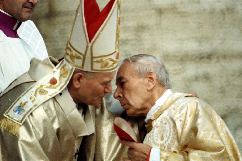 Il cardinale Wyszynski con Giovanni Paolo II (Osservatore Romano)