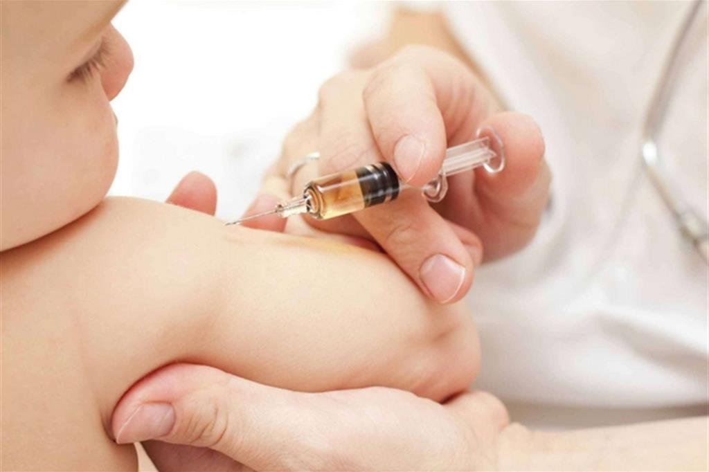 Basterà l'autocertificazione anche per le richieste di vaccinazione