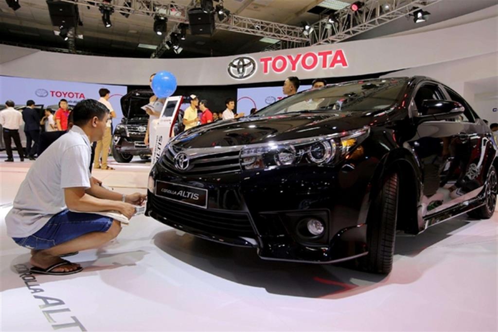 La Toyota Corolla Altis esposta al Vietnam Motor Show di Hanoi nel 2016