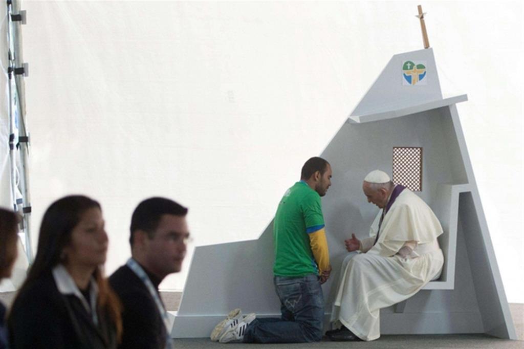 Papa Francesco: ecco le regole del «buon confessore»
