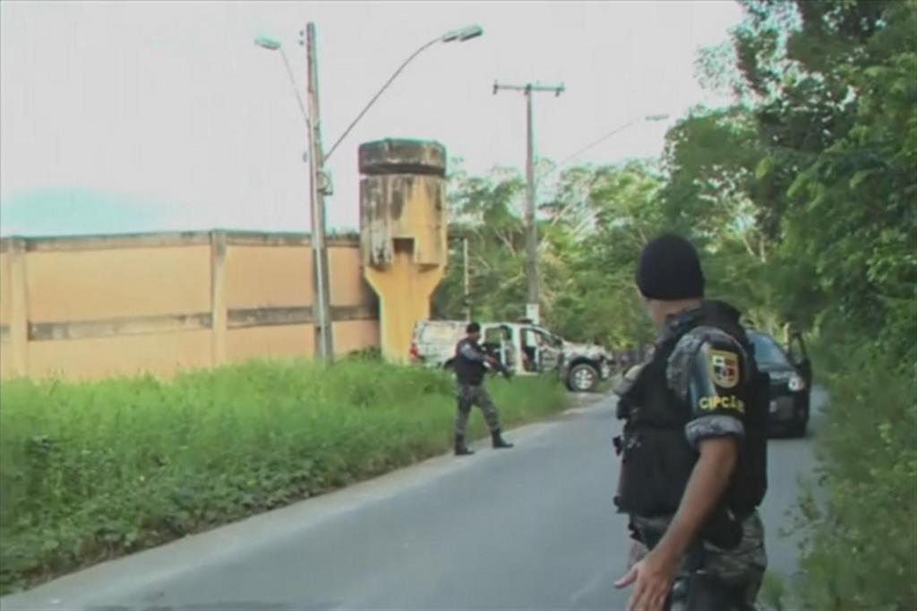Il massacro di Manaus e le carceri «senza chiavi»