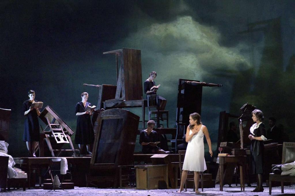 Una scena di "Lucia di Lammermoor" di Gaetano Donizetti, in scena al Teatro La Fenice di Venezia. Direttore Riccardo Frizza, regia Francesco Micheli (Michele Crosera)