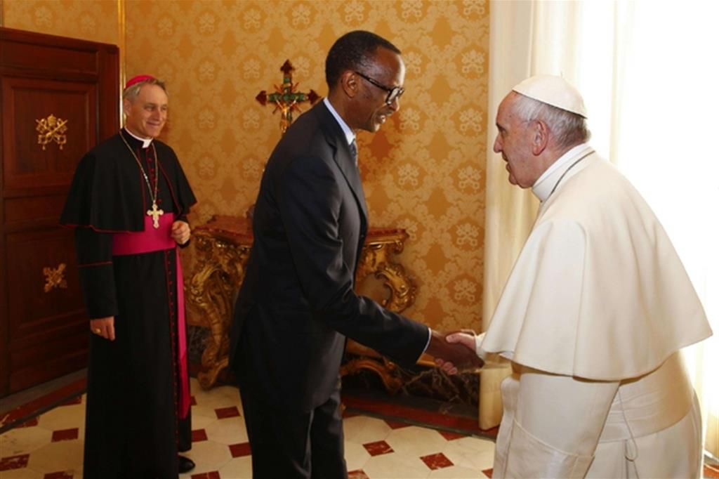 Il Papa a colloquio col presidente rwandese Kagame
